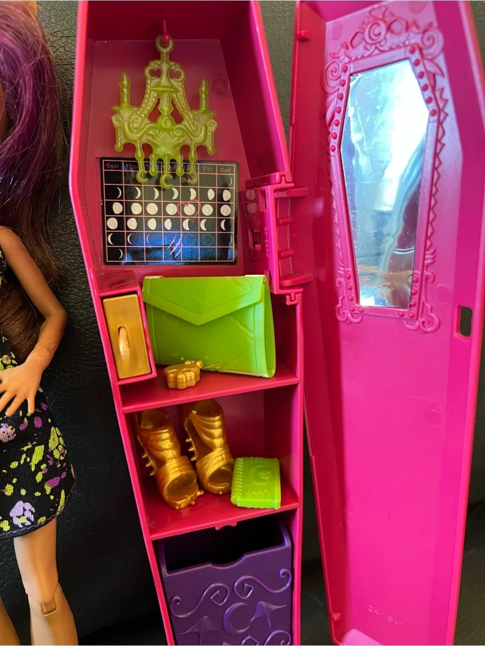 Monster high Caden wolf doll and ghoul La La locker play set Complete